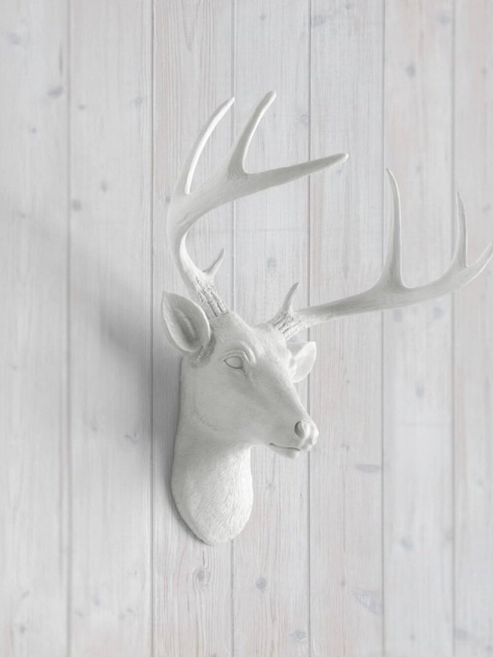 White Deer Head Wall Decor